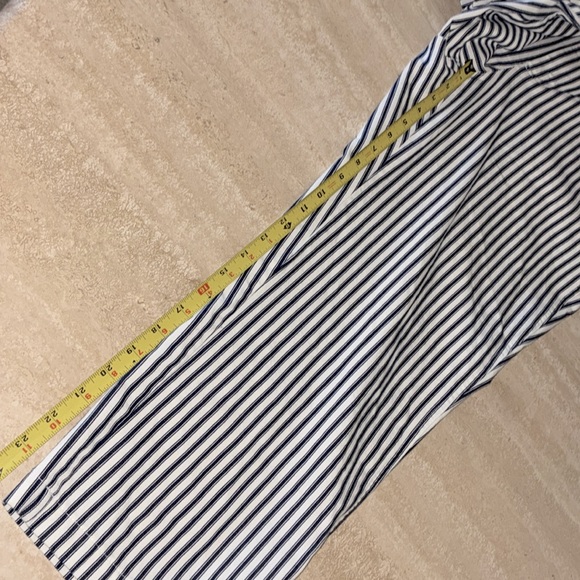LAND’S END Navy/White Striped jeans, high rise, capri, pockets. 14 - Picture 15 of 17